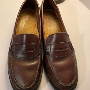 Weejuns loafers